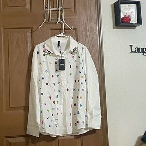 STYLEWE White Shirt with Multicolor Accents